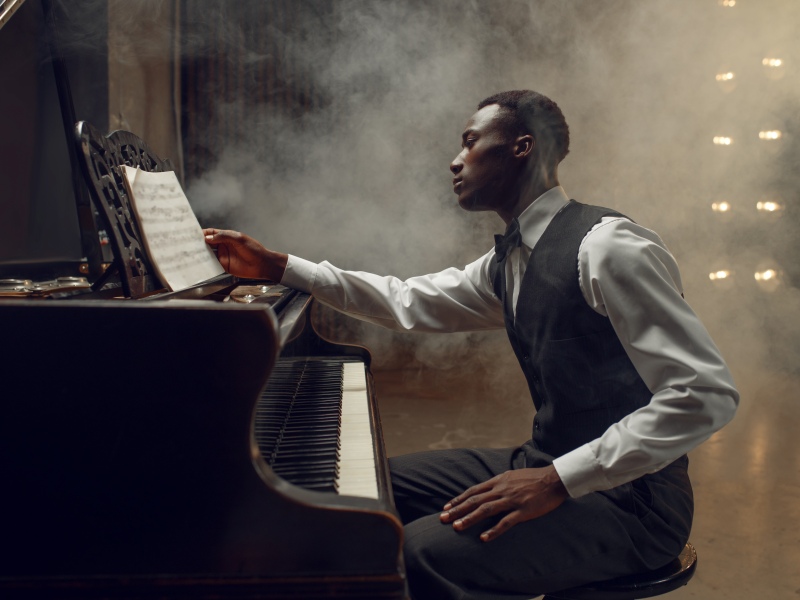 Categoría de música de piano solo